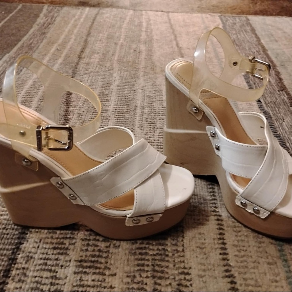 Jessica Simpson White Tan Wedge Sandals